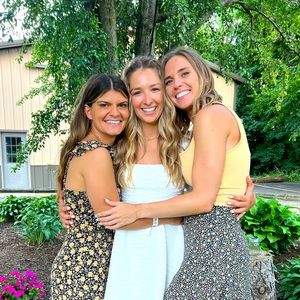 Meet your Posher, Emma